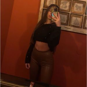 Meet your Posher, Rafaella